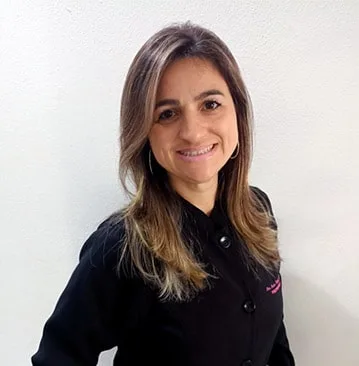 Dra. Bruna Righi, profissional em Joinville